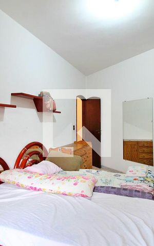 Casa à venda com 168m², 3 quartos e 8 vagasSuíte 2