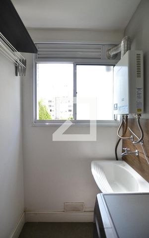 Apartamento à venda com 48m², 2 quartos e 1 vagaServiço