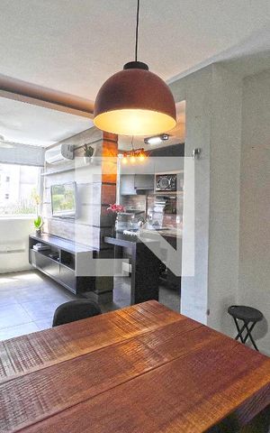 Apartamento à venda com 48m², 2 quartos e 1 vagaSala