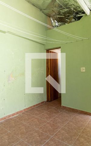 Casa à venda com 267m², 2 quartos e 2 vagas Casa à venda com 267m², 2 quartos e 2 vagasLavanderia