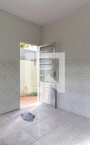 Casa à venda com 267m², 2 quartos e 2 vagas