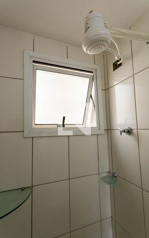 Apartamento para alugar com 63m², 2 quartos e 1 vaga Apartamento para alugar com 63m², 2 quartos e 1 vagaBanheiro