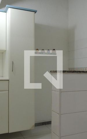 Casa à venda com 103m², 3 quartos e 1 vagaÁrea de Serviço