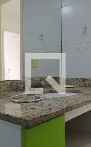Casa à venda com 103m², 3 quartos e 1 vagaBanheiro social