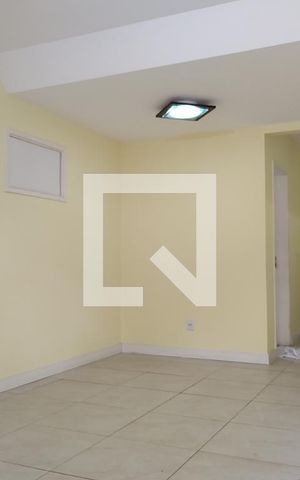 Casa à venda com 103m², 3 quartos e 1 vagaSala