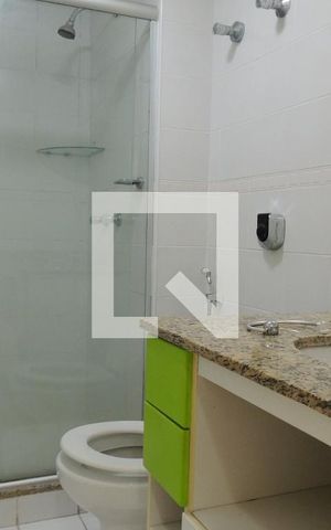 Casa à venda com 103m², 3 quartos e 1 vagaBanheiro social
