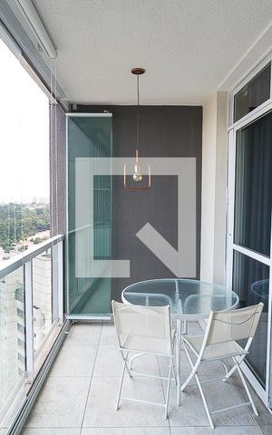 Studio à venda com 35m², 1 quarto e 1 vaga Studio à venda com 35m², 1 quarto e 1 vagaVaranda