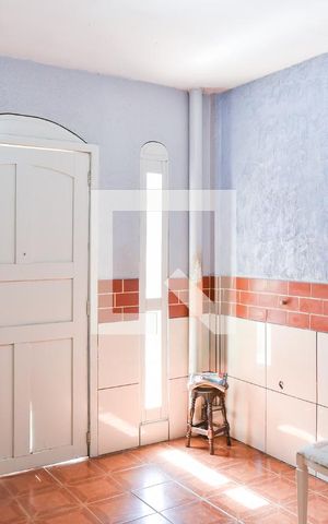 Casa para alugar com 206m², 3 quartos e 1 vaga Casa para alugar com 206m², 3 quartos e 1 vagaSala 2
