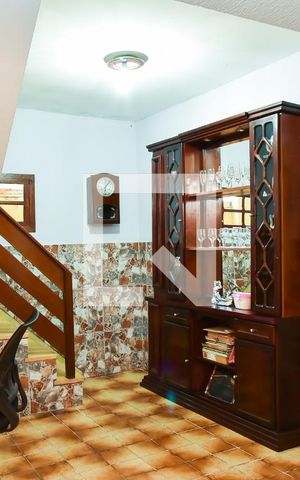 Casa para alugar com 206m², 3 quartos e 1 vaga Casa para alugar com 206m², 3 quartos e 1 vagaSala 1