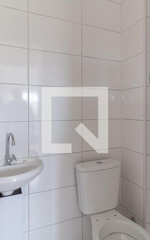 Apartamento à venda com 40m², 2 quartos e sem vaga Apartamento à venda com 40m², 2 quartos e sem vagaBanheiro