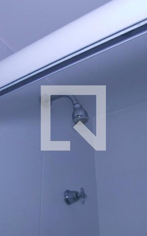 Apartamento à venda com 70m², 2 quartos e 1 vaga Apartamento à venda com 70m², 2 quartos e 1 vagaSuíte banheiro