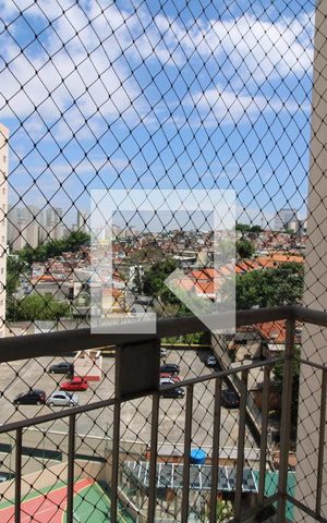 Apartamento à venda com 70m², 2 quartos e 1 vagaVaranda da sala