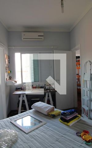 Casa à venda com 110m², 3 quartos e 2 vagasSuíte