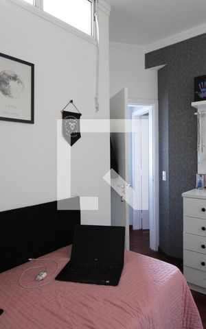 Casa à venda com 110m², 3 quartos e 2 vagasQuarto 2