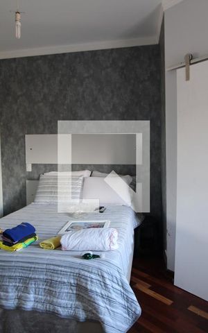 Casa à venda com 110m², 3 quartos e 2 vagasSuíte