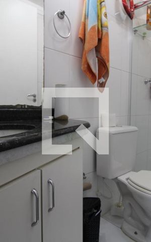 Casa à venda com 110m², 3 quartos e 2 vagasBanheiro
