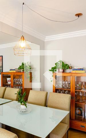 Apartamento à venda com 51m², 2 quartos e 1 vaga Apartamento à venda com 51m², 2 quartos e 1 vagaSala