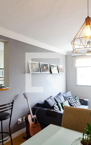 Apartamento à venda com 51m², 2 quartos e 1 vaga Apartamento à venda com 51m², 2 quartos e 1 vagaSala
