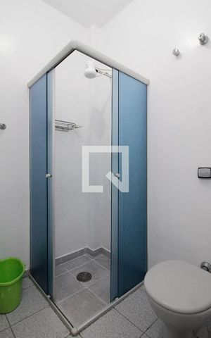 Casa para alugar com 30m², 0 quarto e sem vagaBanheiro