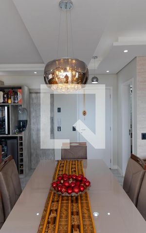 Apartamento à venda com 94m², 3 quartos e 3 vagas Apartamento à venda com 94m², 3 quartos e 3 vagasSalas