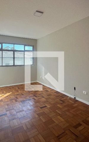Apartamento à venda com 73m², 2 quartos e 1 vaga Apartamento à venda com 73m², 2 quartos e 1 vagaSala