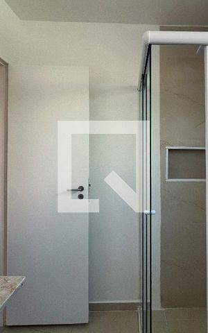 Apartamento à venda com 73m², 2 quartos e 1 vaga Apartamento à venda com 73m², 2 quartos e 1 vagaBanheiro