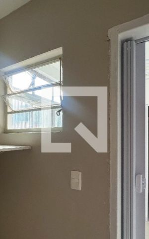 Apartamento à venda com 73m², 2 quartos e 1 vagaQuarto de Serviço