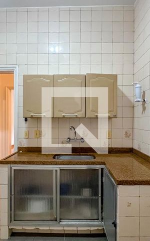 Apartamento para alugar com 91m², 3 quartos e sem vaga Apartamento para alugar com 91m², 3 quartos e sem vagaCozinha
