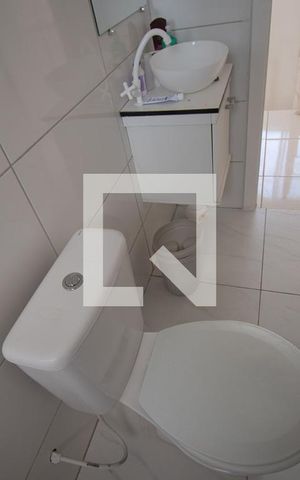 Casa de condomínio à venda com 52m², 2 quartos e 2 vagas Casa de condomínio à venda com 52m², 2 quartos e 2 vagasBanheiro da Suíte