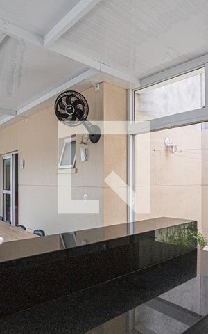 Apartamento à venda com 118m², 2 quartos e 2 vagas Apartamento à venda com 118m², 2 quartos e 2 vagasEspaço Gourmet