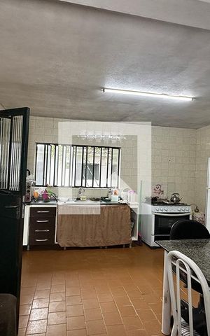 Casa à venda com 140m², 3 quartos e 2 vagasSala/Cozinha