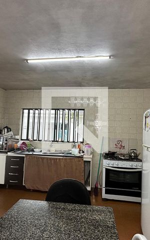 Casa à venda com 140m², 3 quartos e 2 vagasSala/Cozinha