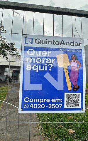 Casa à venda com 140m², 3 quartos e 2 vagasFachada