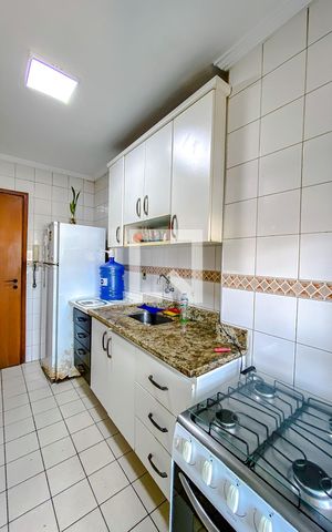 Apartamento à venda com 74m², 3 quartos e 1 vagaCozinha