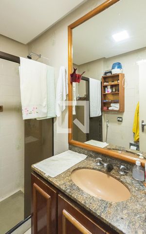 Apartamento à venda com 300m², 4 quartos e 1 vagaBanheiro Suíte