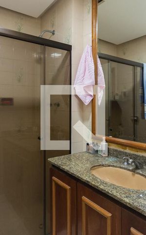 Apartamento à venda com 300m², 4 quartos e 1 vagaBanheiro