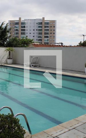 Apartamento para alugar com 62m², 3 quartos e 1 vagaÁrea comum - Piscina