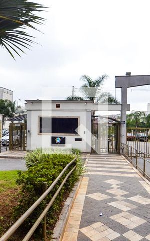 Apartamento para alugar com 43m², 2 quartos e 1 vagaFachada do Condomínio