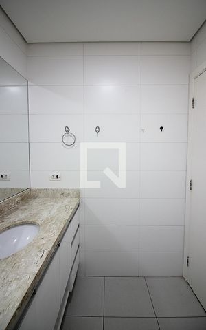 Apartamento à venda com 71m², 2 quartos e 2 vagasQuarto 1 - Suíte Banheiro 