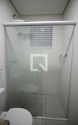 Apartamento à venda com 71m², 2 quartos e 2 vagasBanheiro Social
