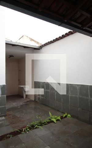 Casa à venda com 200m², 4 quartos e 4 vagasQuintal