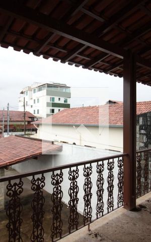 Casa à venda com 200m², 4 quartos e 4 vagasSacada