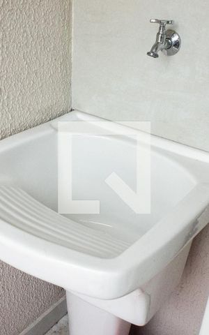 Apartamento para alugar com 30m², 1 quarto e sem vaga Apartamento para alugar com 30m², 1 quarto e sem vagaDetalhe Tanque