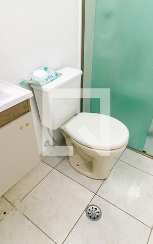 Apartamento à venda com 117m², 3 quartos e 2 vagas Apartamento à venda com 117m², 3 quartos e 2 vagasBanheiro Corredor