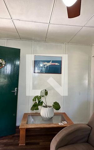 Casa à venda com 100m², 3 quartos e 2 vagasSala