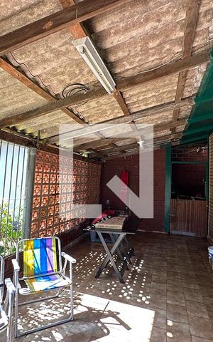 Casa à venda com 100m², 3 quartos e 2 vagasÁrea Externa