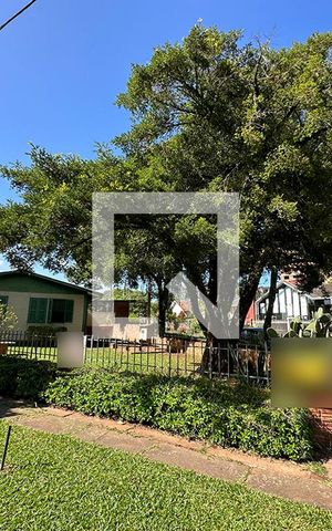 Casa à venda com 100m², 3 quartos e 2 vagasFachada