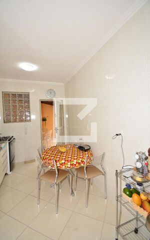 Casa à venda com 217m², 4 quartos e 2 vagasCozinha