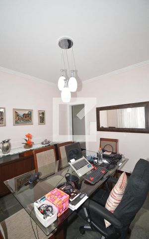 Casa à venda com 217m², 4 quartos e 2 vagasSala de Jantar