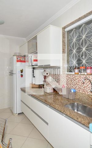 Casa à venda com 217m², 4 quartos e 2 vagasCozinha